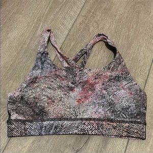 Lululemon Energy Bra in Flare Alpine Size 4